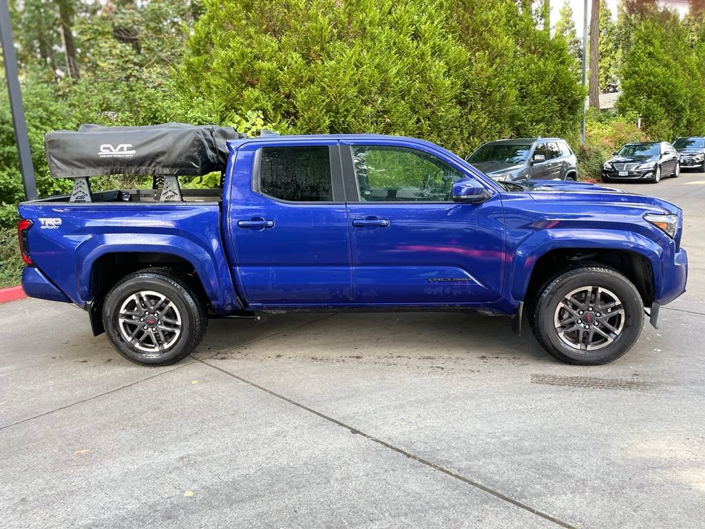 Used 2024 Toyota Tacoma TRD Sport AWD/4WD image 3
