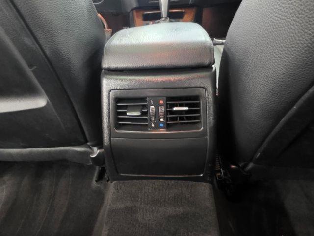 Used 2010 BMW 328i xDrive Sedan AWD/4WD image 36