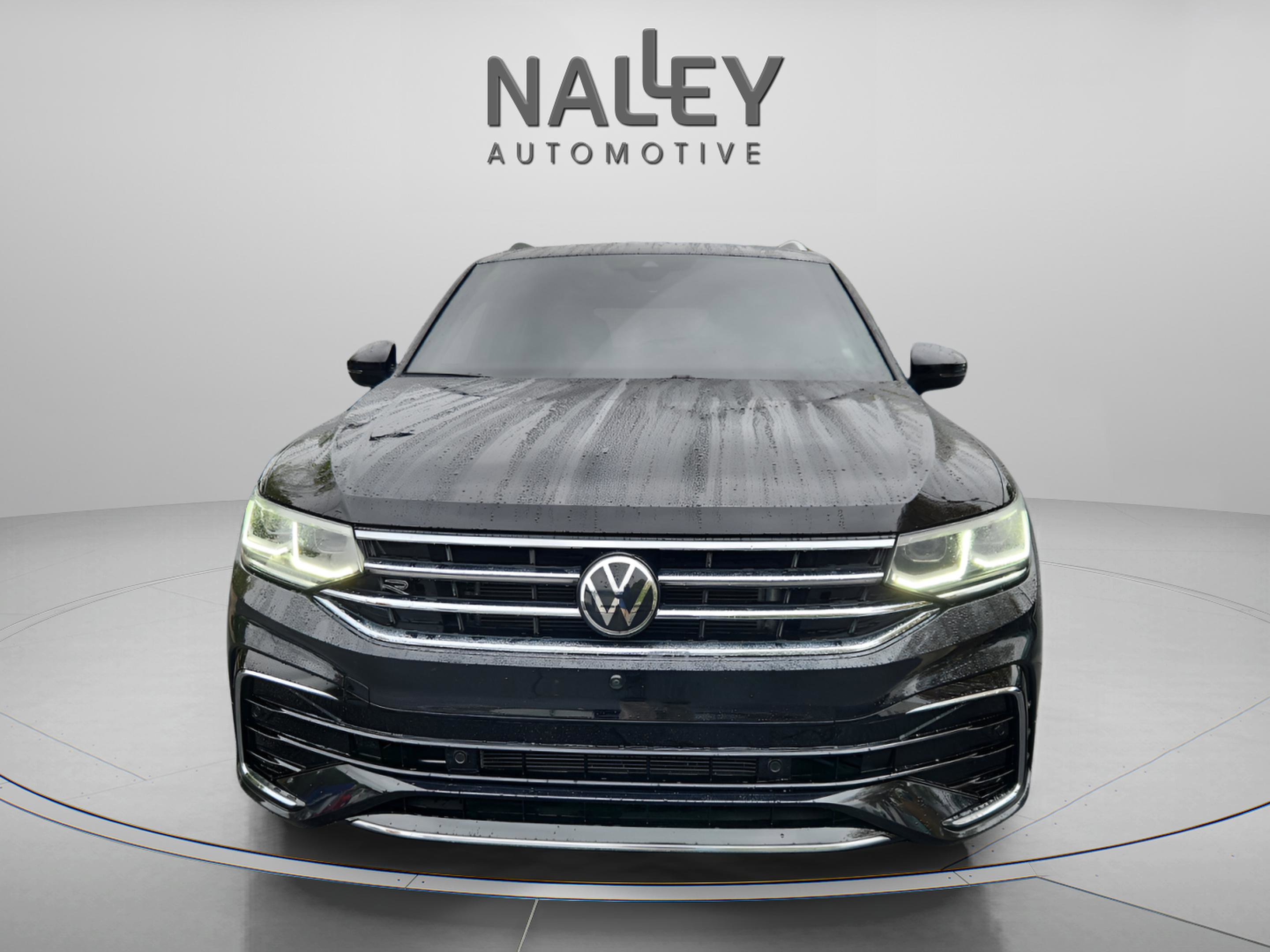 Used 2024 Volkswagen Tiguan SEL R-Line image 8