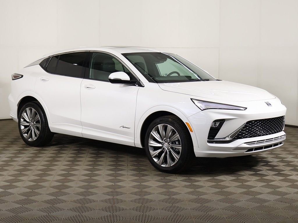Used 2024 Buick Envista Avenir FWD image 2