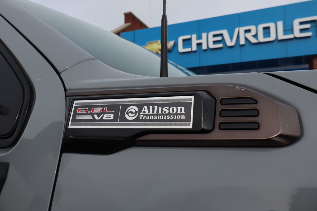 Used 2024 GMC Sierra 2500 AT4X image 4