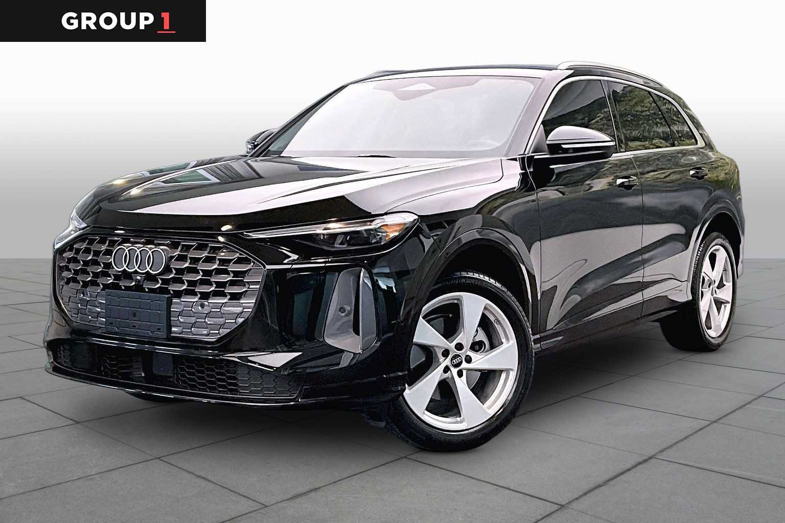 Certified 2025 Audi Q5 Premium w/ Premium Plus AWD/4WD image 1