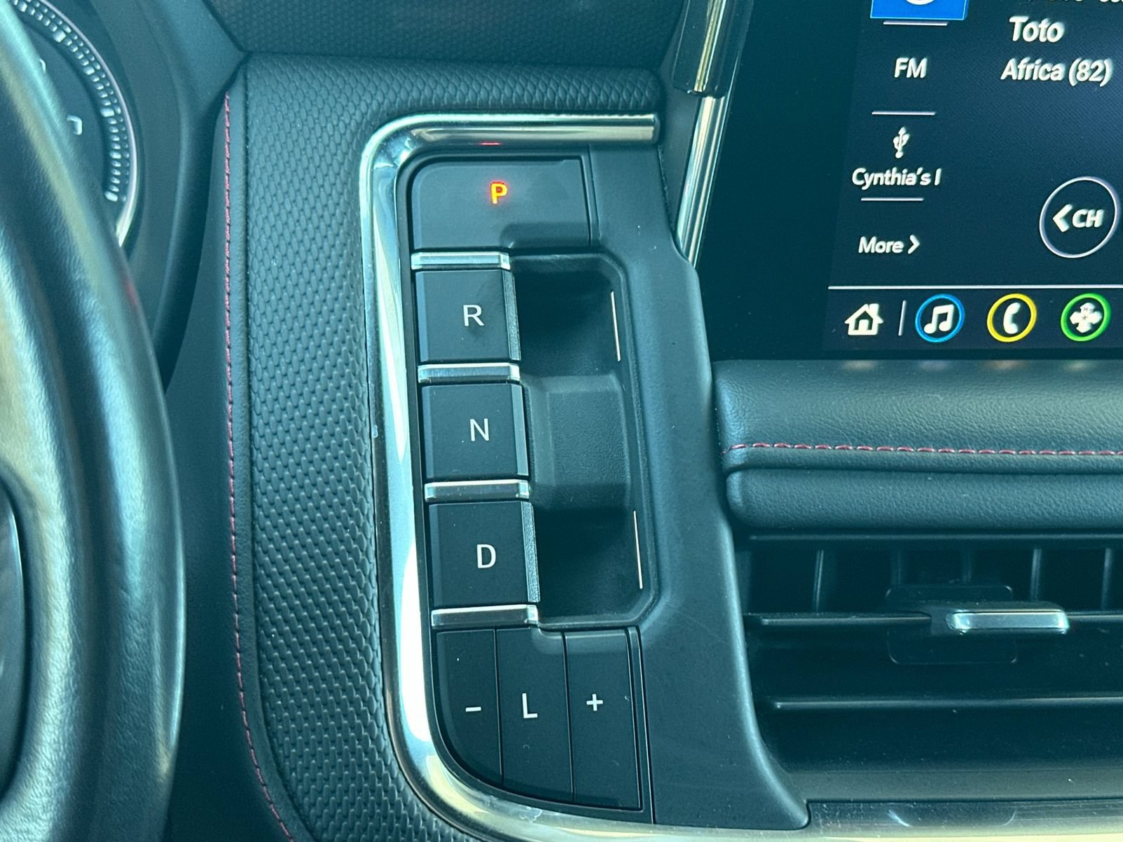 Used 2021 Chevrolet Tahoe RST RWD image 24