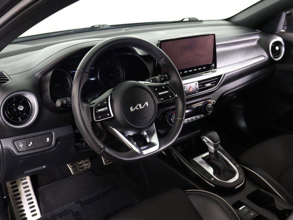 Used 2024 Kia Forte GT-Line image 24