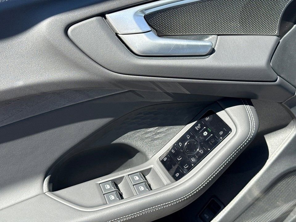 Used 2025 Audi A5 2.0T Premium Plus w/ Premium Plus image 18