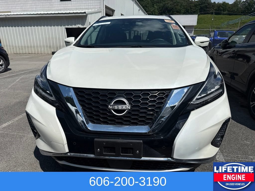 Used 2024 Nissan Murano SV AWD/4WD image 3