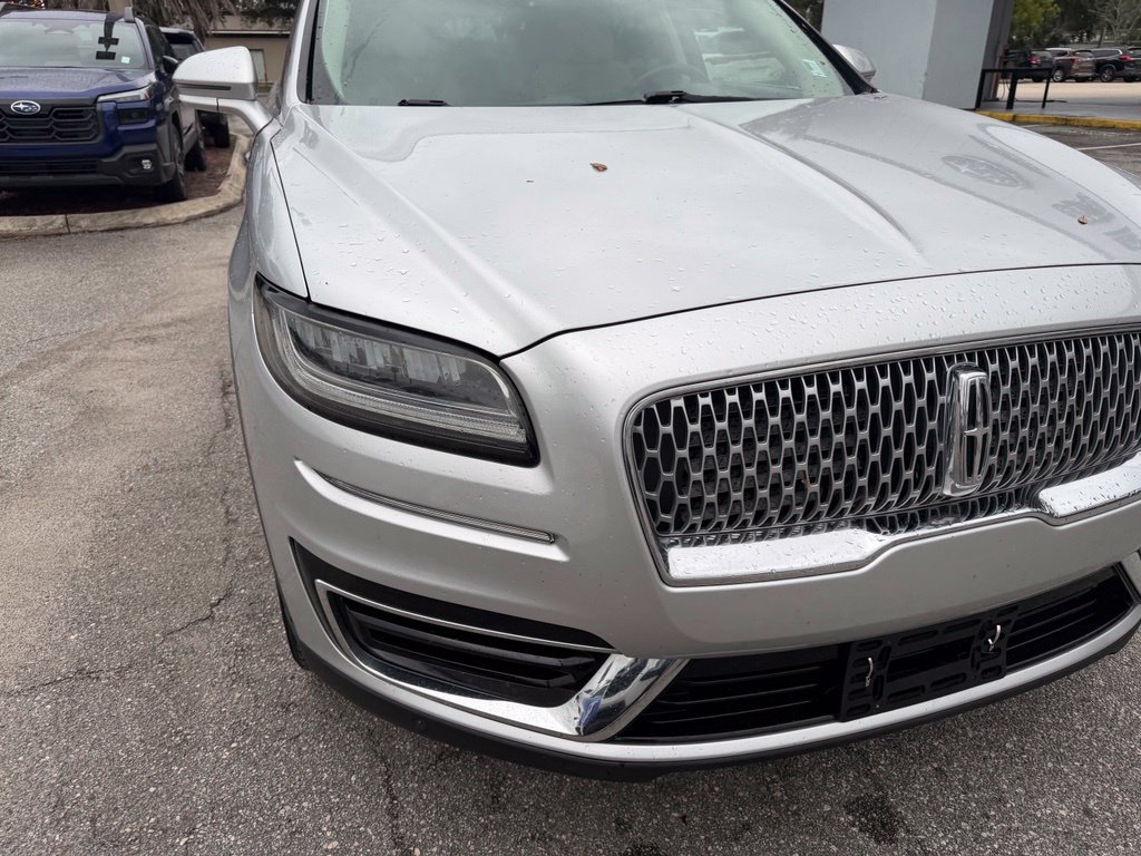 Used 2019 Lincoln Nautilus Reserve FWD image 13