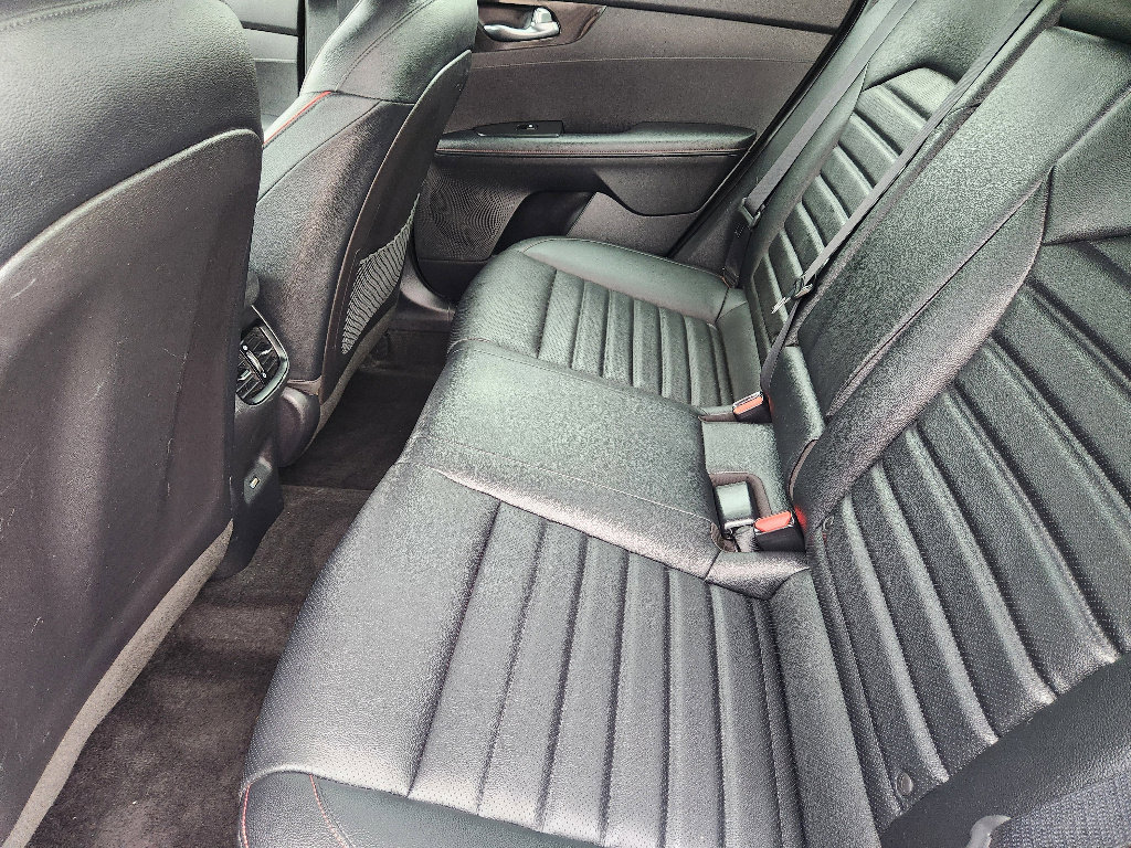 Certified 2022 Kia Forte GT image 35