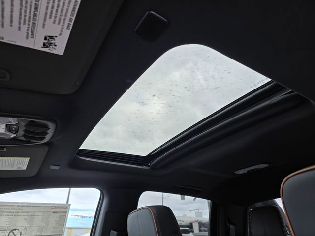 New 2026 GMC Canyon AT4 w/ Nightfall Edition image 24