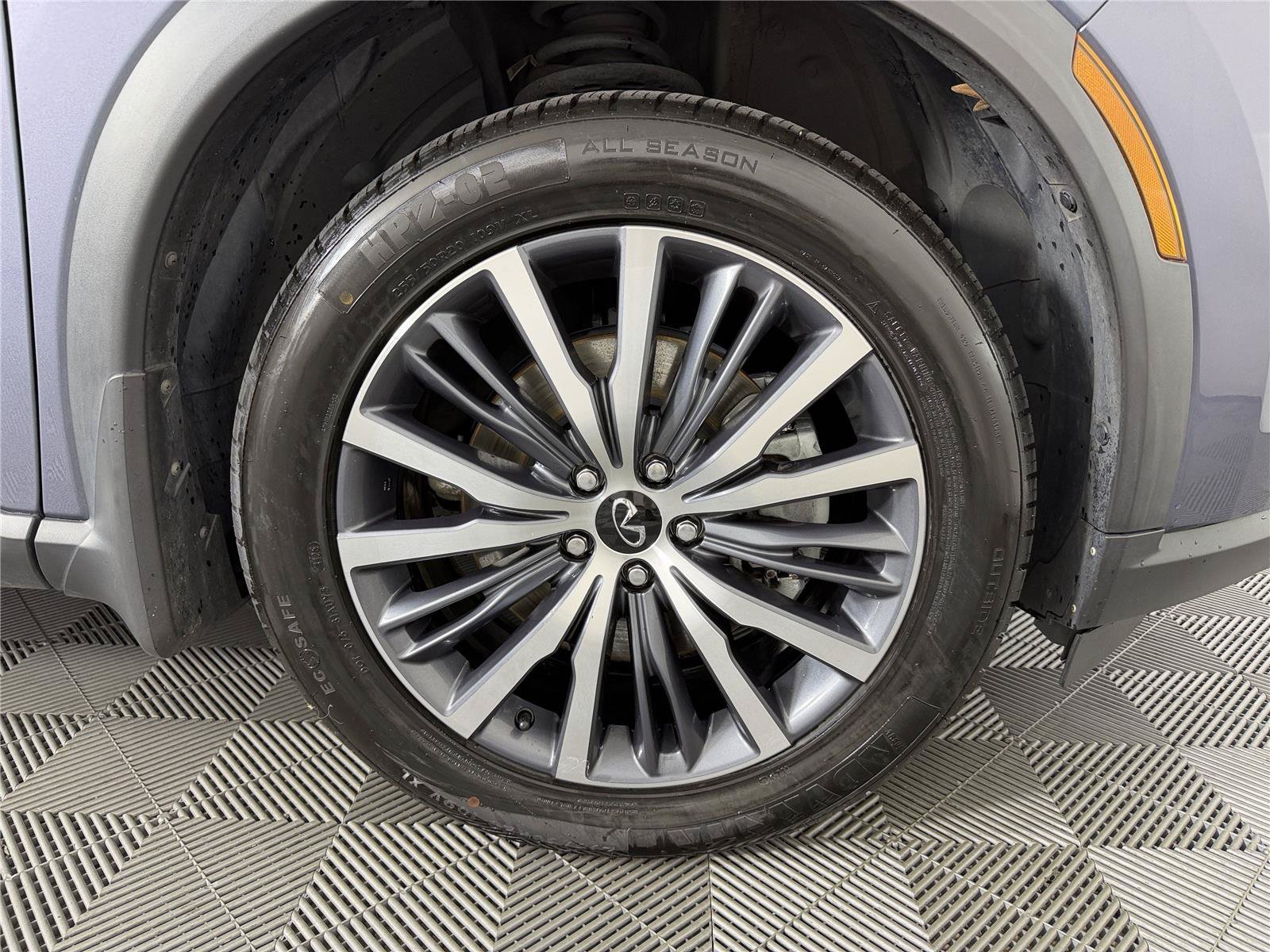 Used 2023 INFINITI QX60 Sensory w/ Cargo Package AWD/4WD image 10
