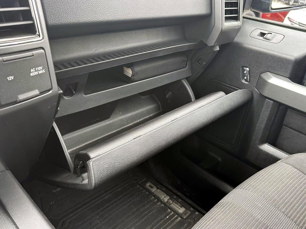 Used 2017 Ford F150 XLT image 31