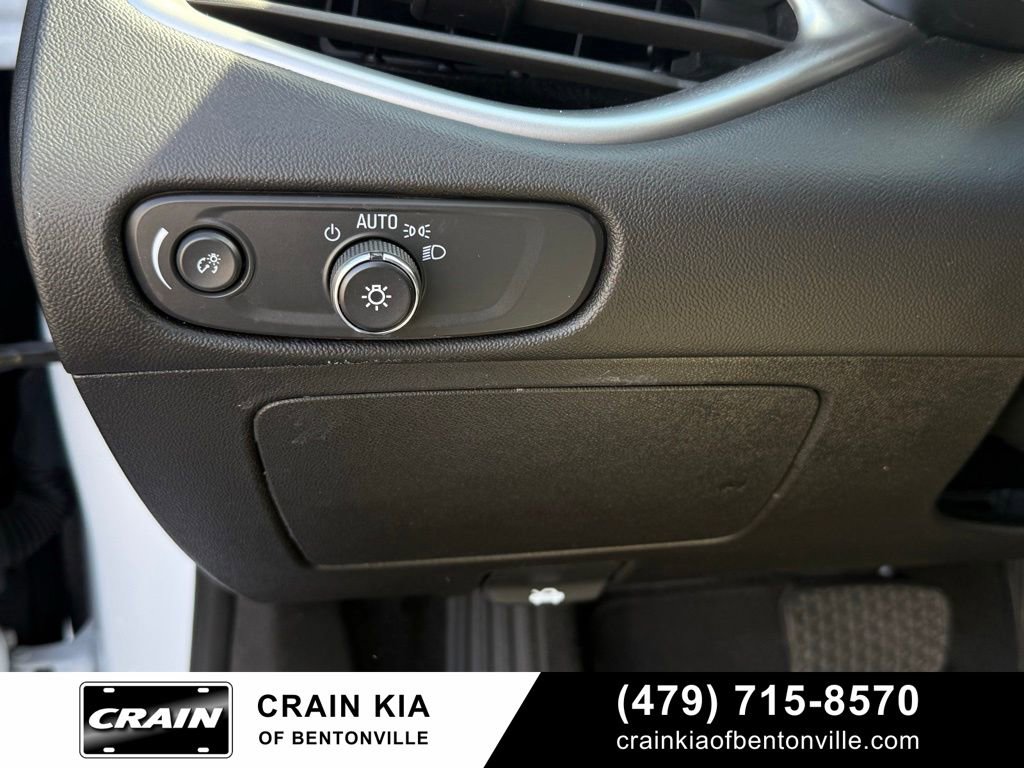 Used 2024 Chevrolet Malibu RS image 12