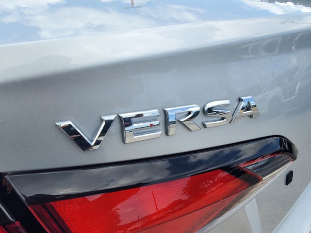New 2025 Nissan Versa SV w/ Trunk Package FWD image 12