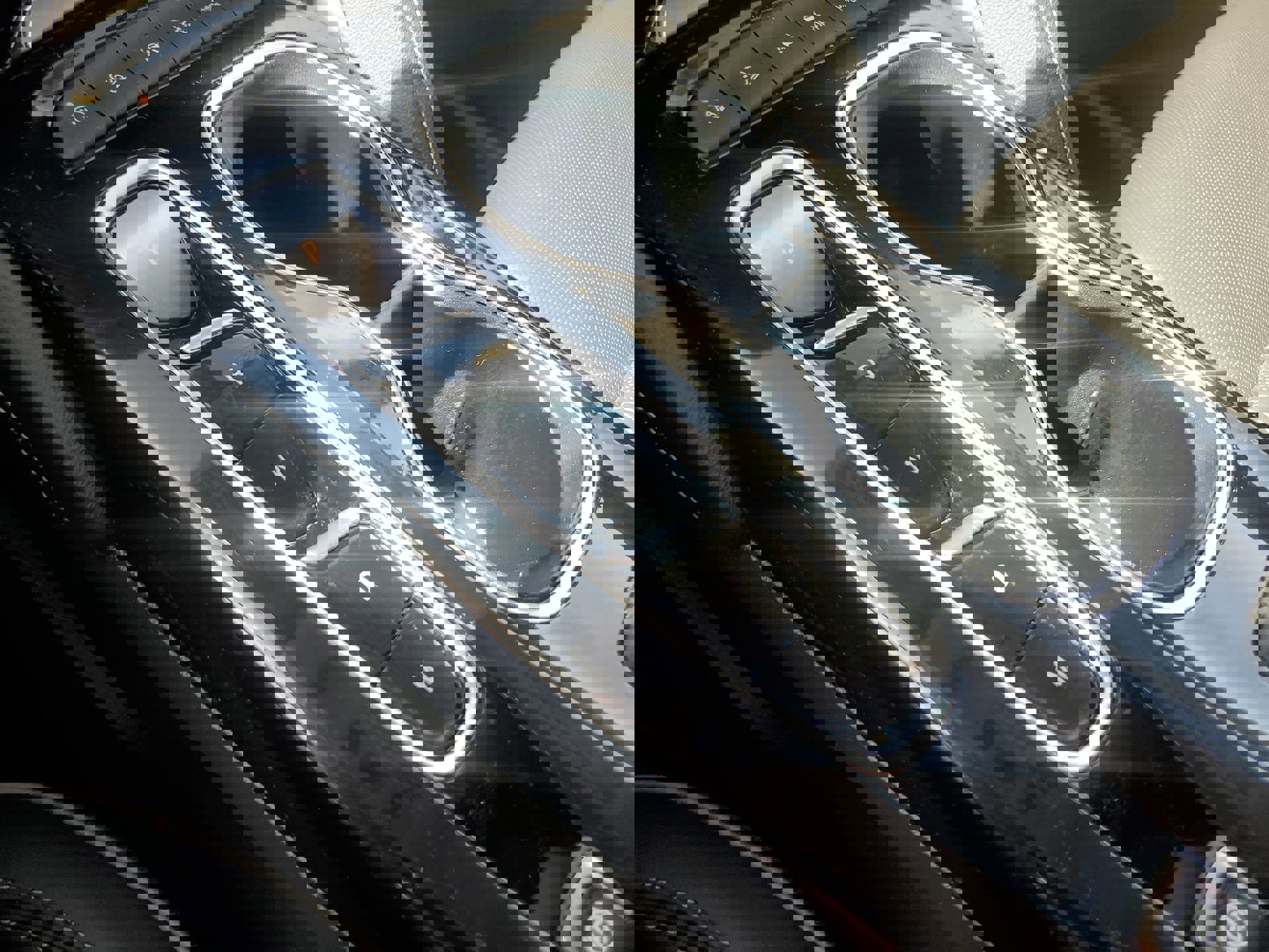 Used 2023 Buick Envision Avenir image 24