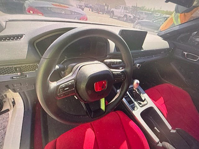 Used 2025 Honda Civic Type R image 9