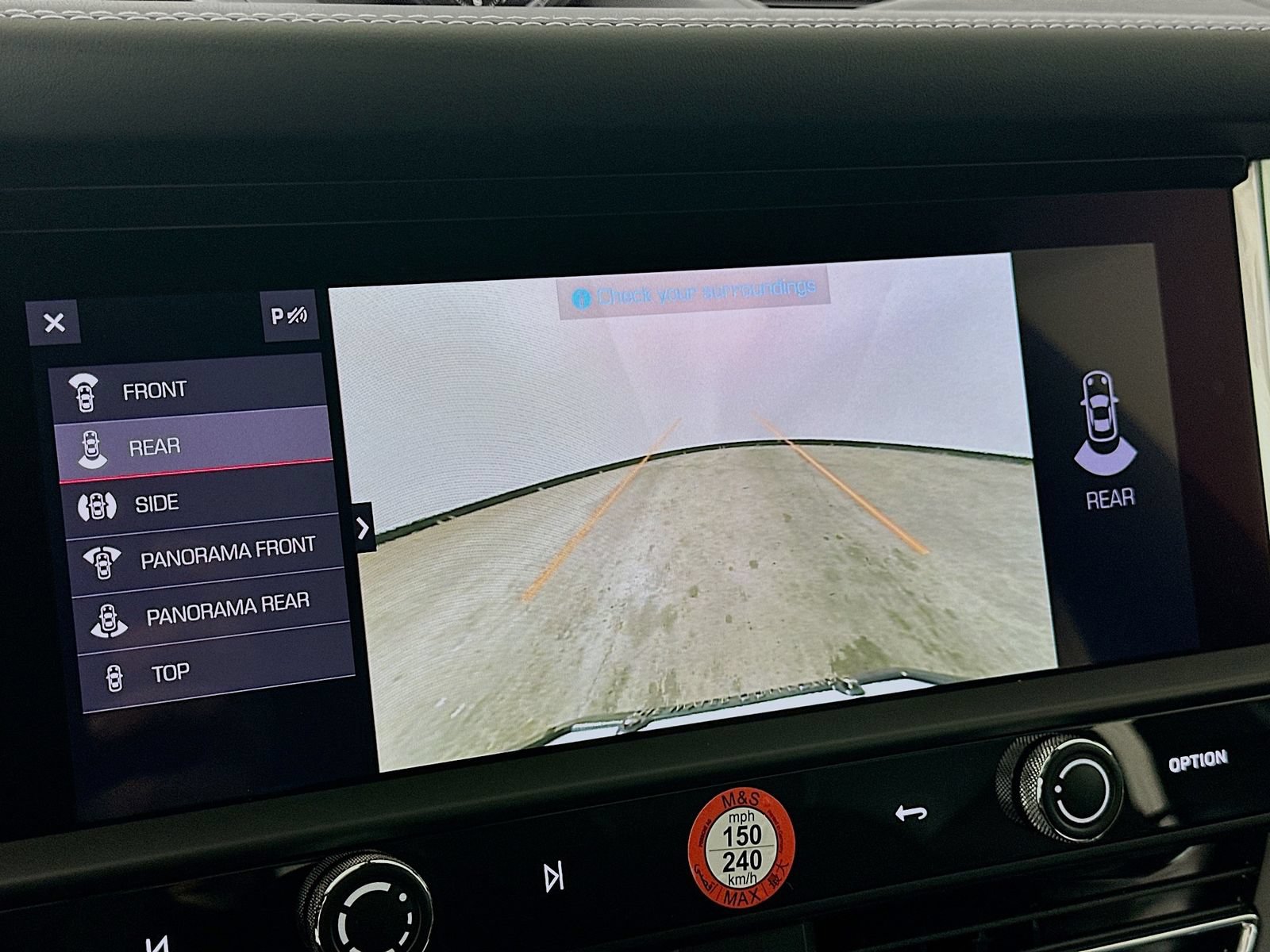 New 2026 Porsche Macan Turbo AWD/4WD image 25