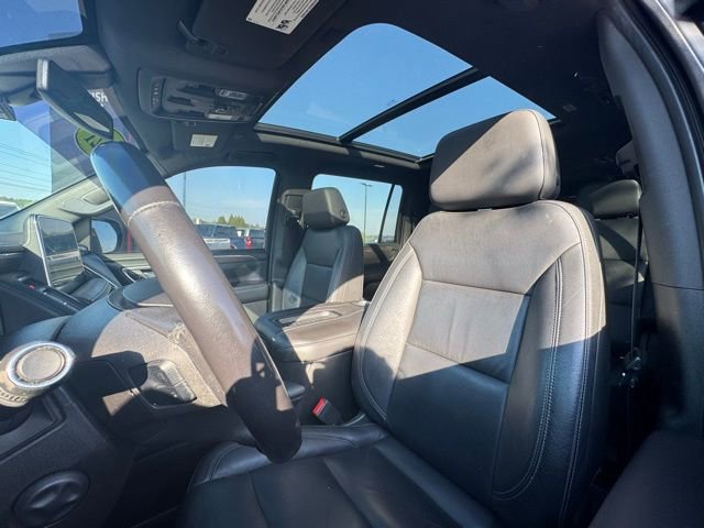 Used 2021 Chevrolet Suburban Z71 w/ Z71 Signature Package image 18