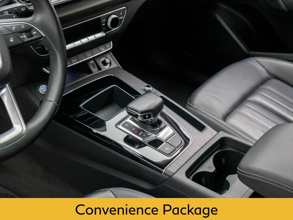 Used 2023 Audi Q5 2.0T Premium w/ Convenience Package image 12