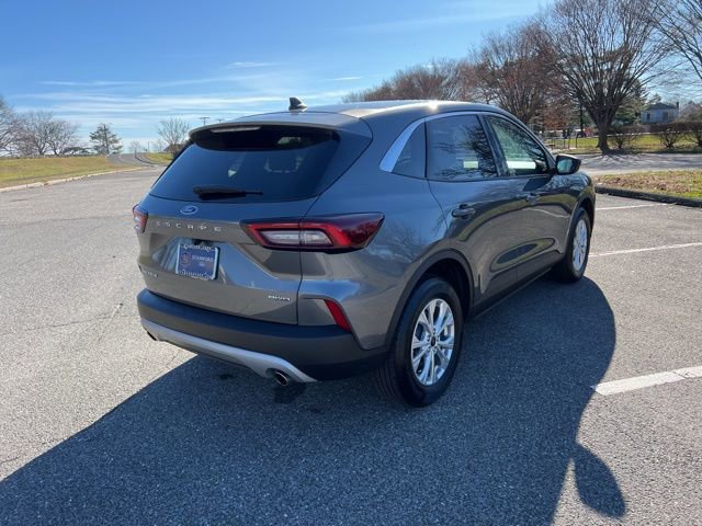 Used 2023 Ford Escape Active image 10