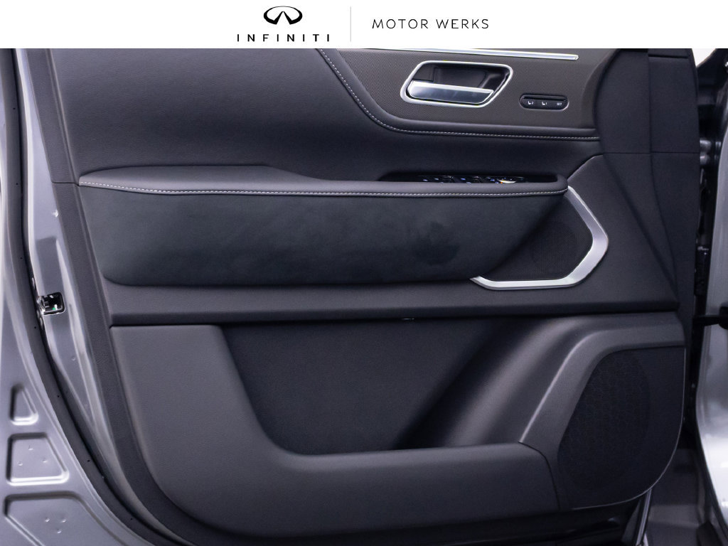 New 2027 INFINITI QX80 Luxe w/ Cargo Package AWD/4WD image 12