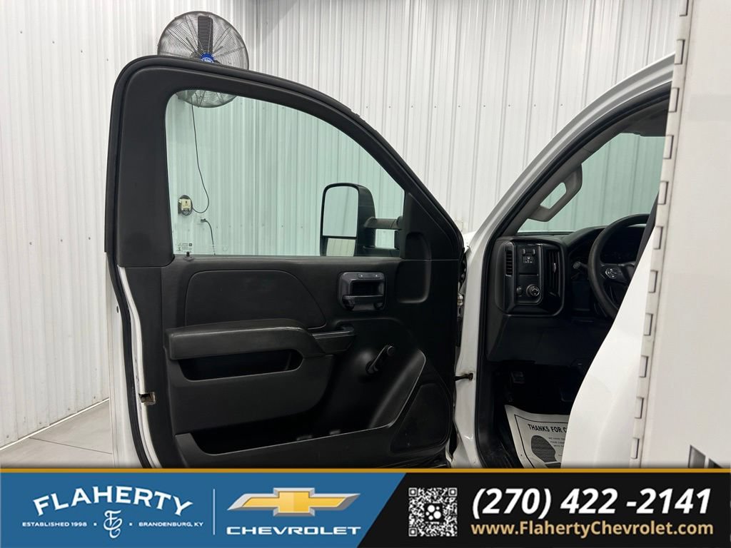 Used 2015 Chevrolet Silverado 3500 W/T RWD image 8