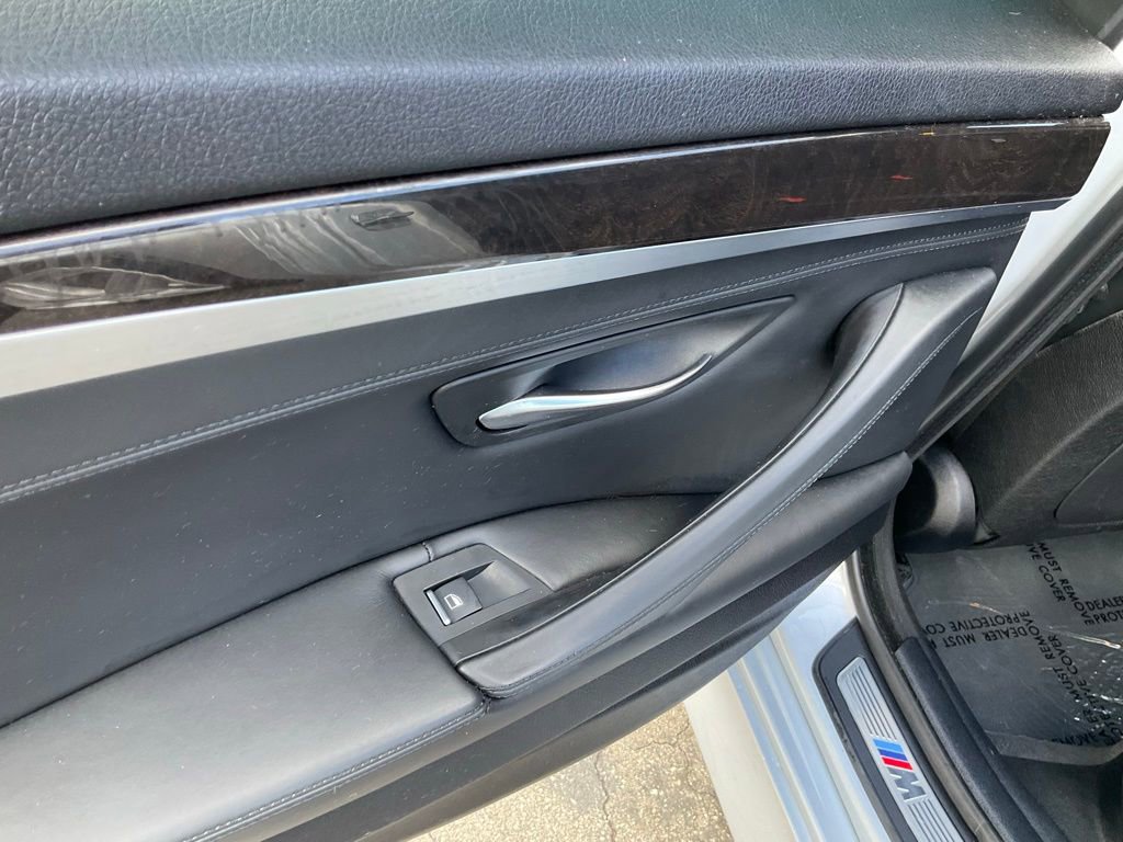 Used 2016 BMW 535i Sedan RWD image 48