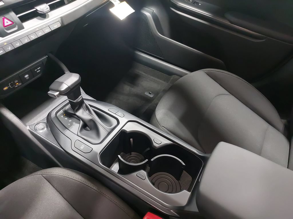 New 2026 Kia K4 FWD image 24
