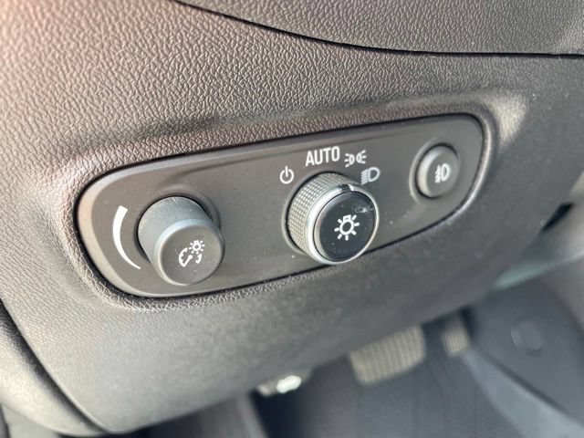 Used 2019 Chevrolet Equinox Premier FWD image 16