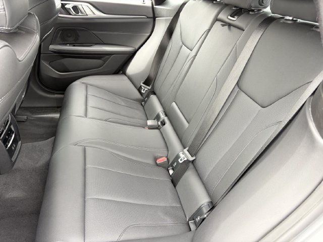 Certified 2023 BMW i4 eDrive40 w/ Premium Package RWD image 19