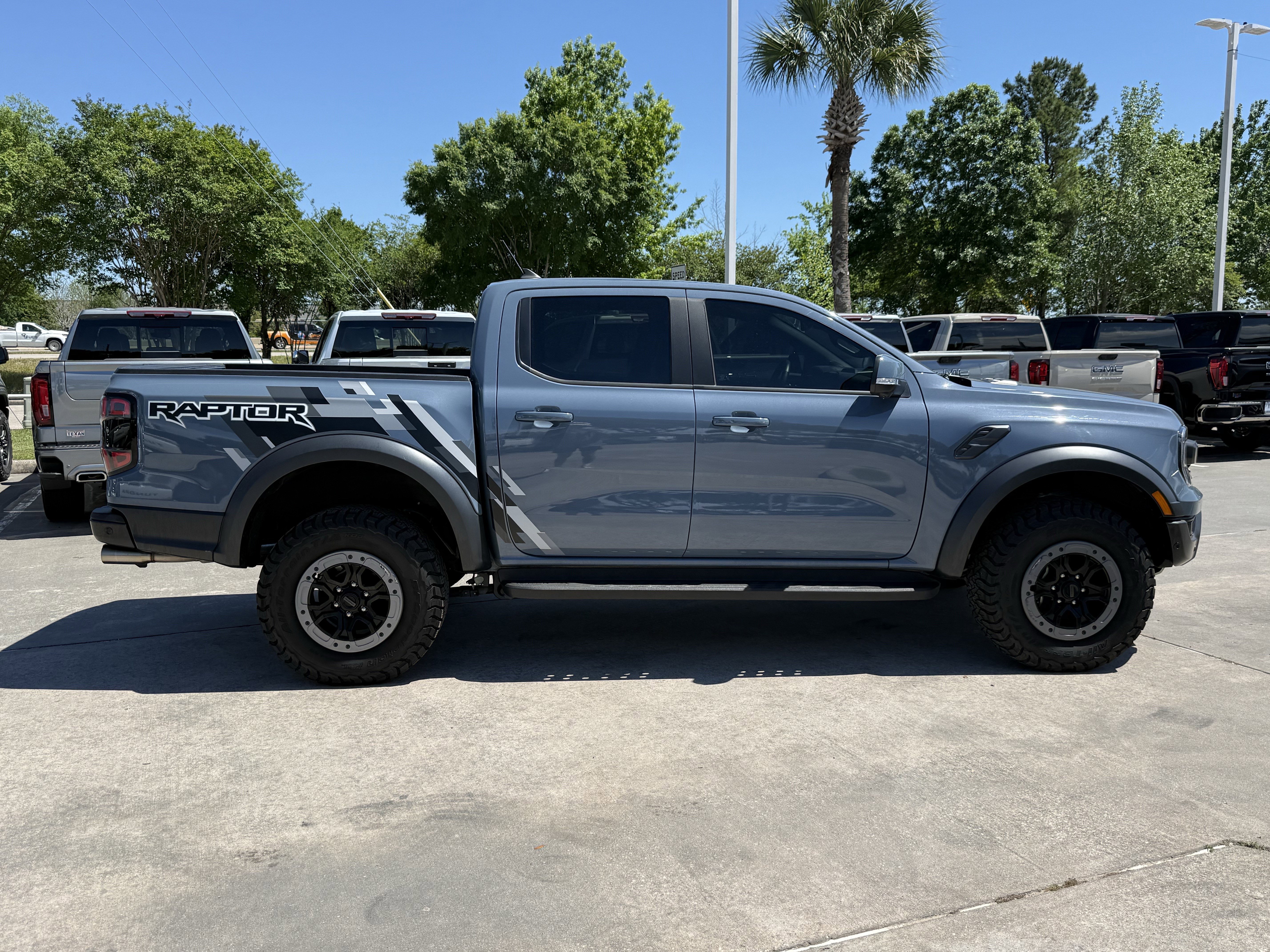 Used 2024 Ford Ranger Raptor AWD/4WD image 3