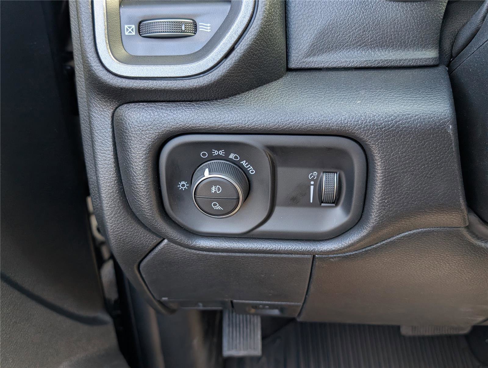 New 2026 RAM 2500 Tradesman image 14