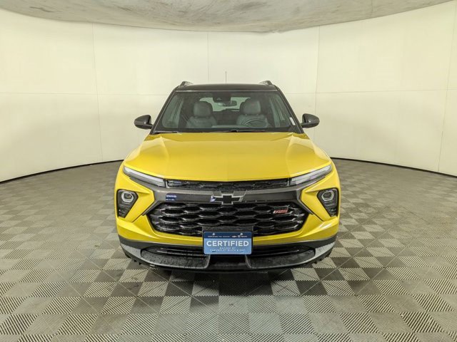 Used 2025 Chevrolet TrailBlazer RS image 2