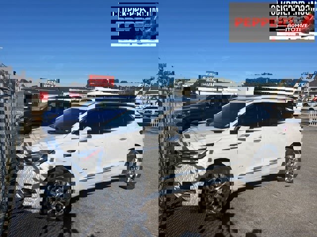 Used 2020 Buick Enclave Avenir w/ Avenir Technology Package image 1