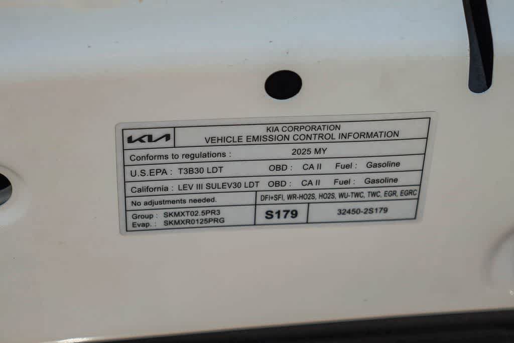 Certified 2025 Kia Sportage EX FWD image 27