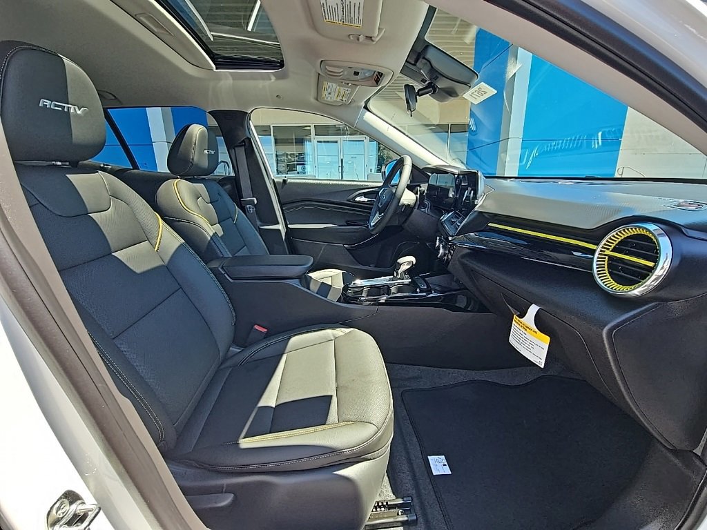 New 2026 Chevrolet Trax ACTIV w/ Sunroof Package image 14