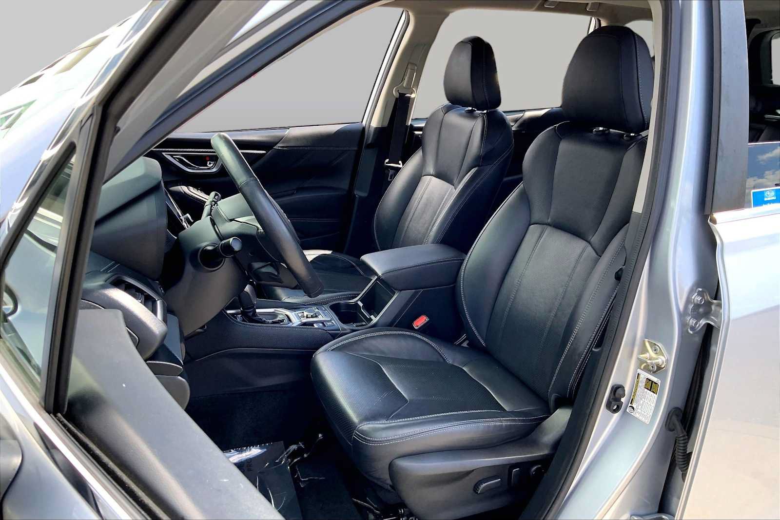 Used 2020 Subaru Forester Limited AWD/4WD image 9