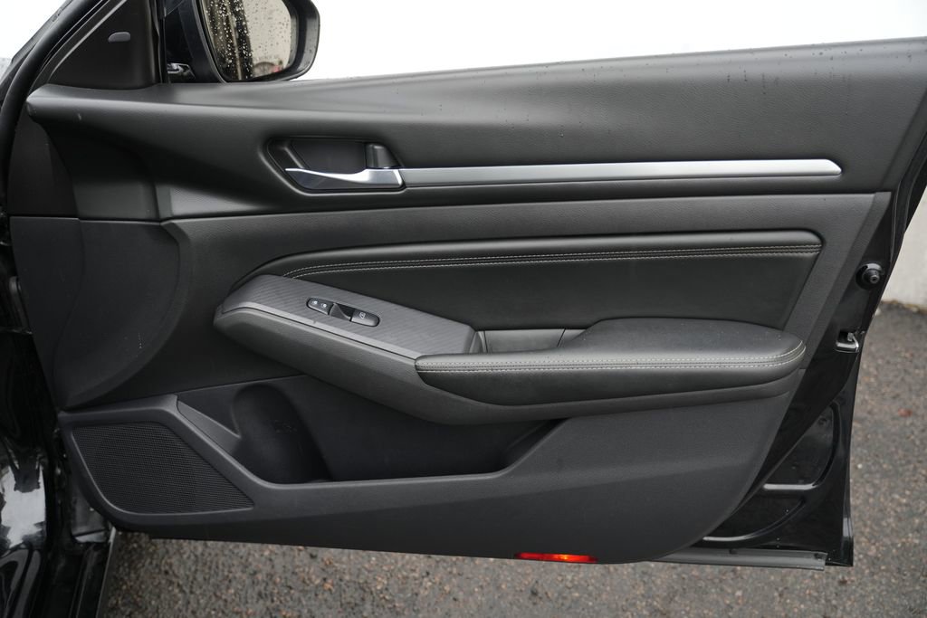 Used 2019 Nissan Altima 2.5 Platinum image 33