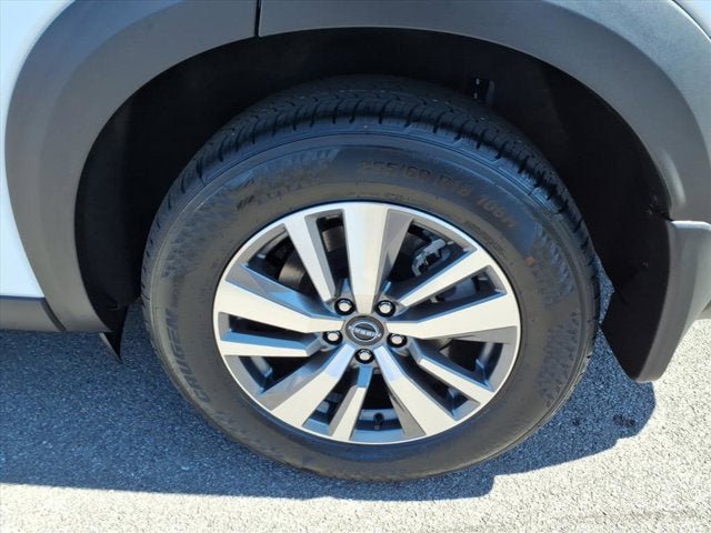 New 2026 Nissan Pathfinder SL AWD/4WD image 4
