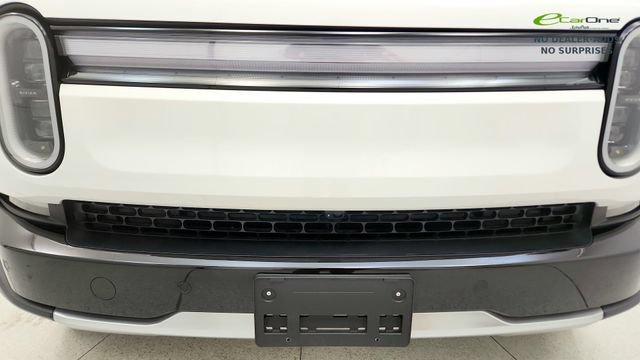 Used 2025 Rivian R1T Adventure AWD/4WD image 23