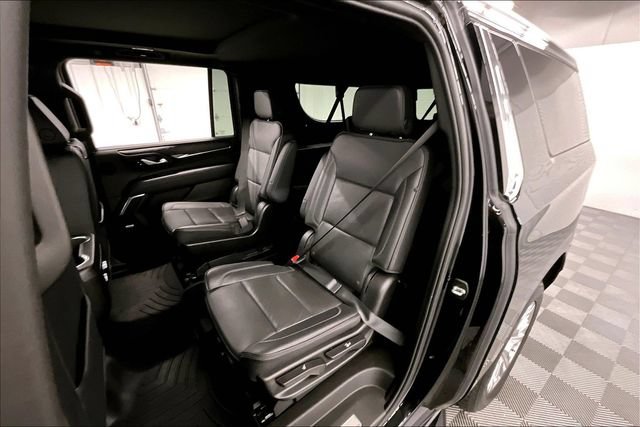 Used 2024 GMC Yukon XL Denali AWD/4WD image 25