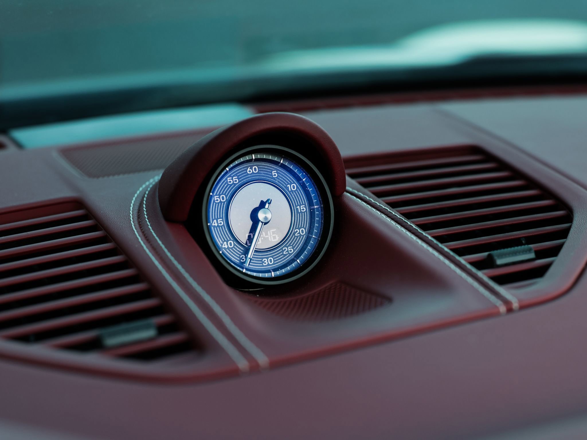 Used 2025 Porsche 911 Turbo S image 48