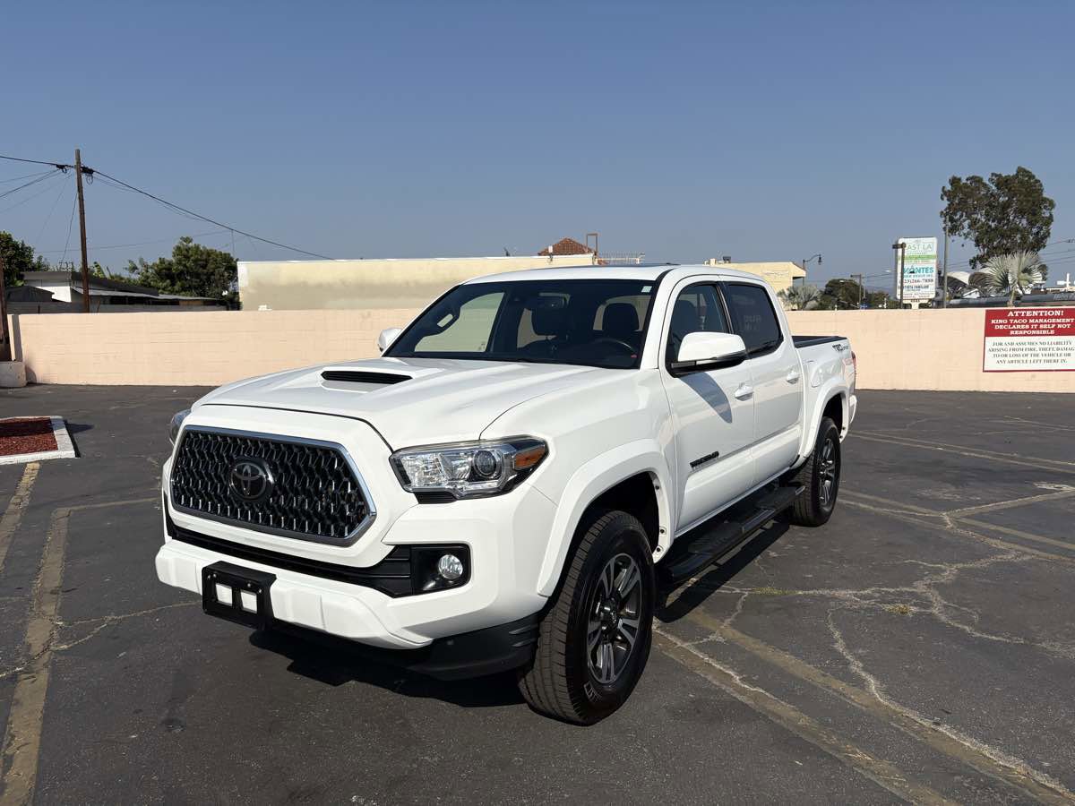 Used 2019 Toyota Tacoma TRD Sport image 7