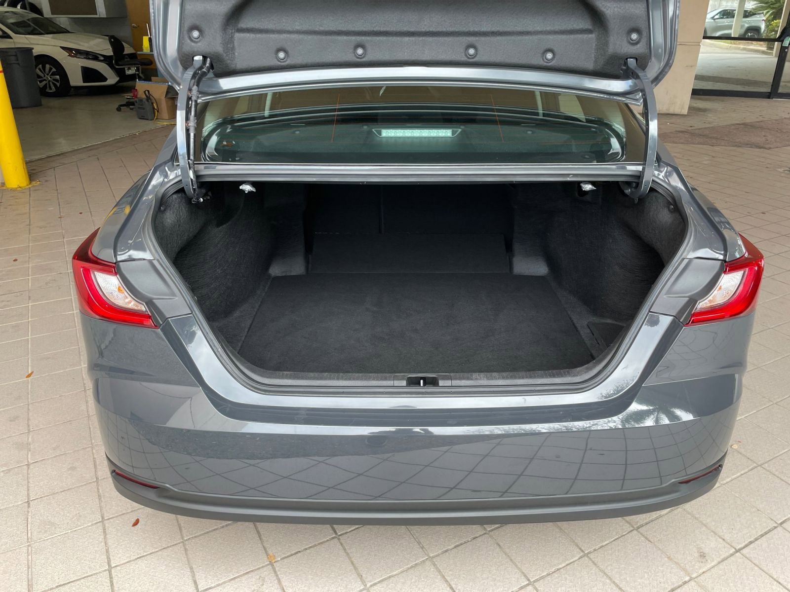 Used 2025 Toyota Camry LE image 24