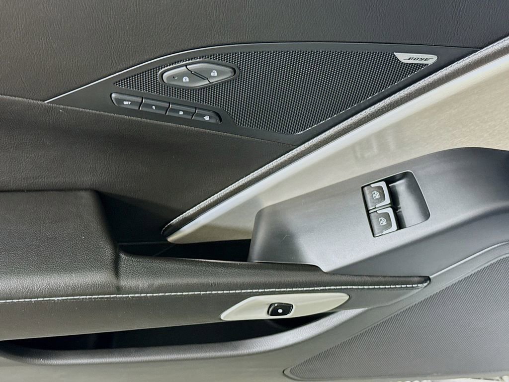 Used 2016 Chevrolet Corvette Stingray Coupe w/ 2LT Preferred Equipment Group image 28