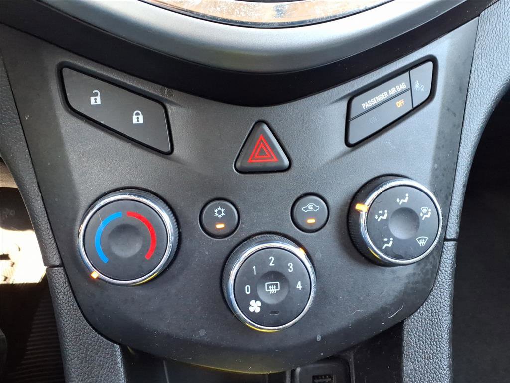 Used 2019 Chevrolet Sonic LT image 20