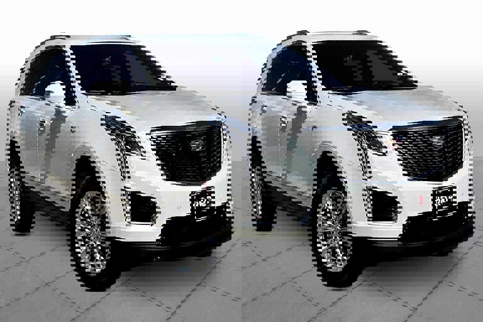 Used 2025 Cadillac XT5 Luxury w/ LPO, Floor Liner Package image 3