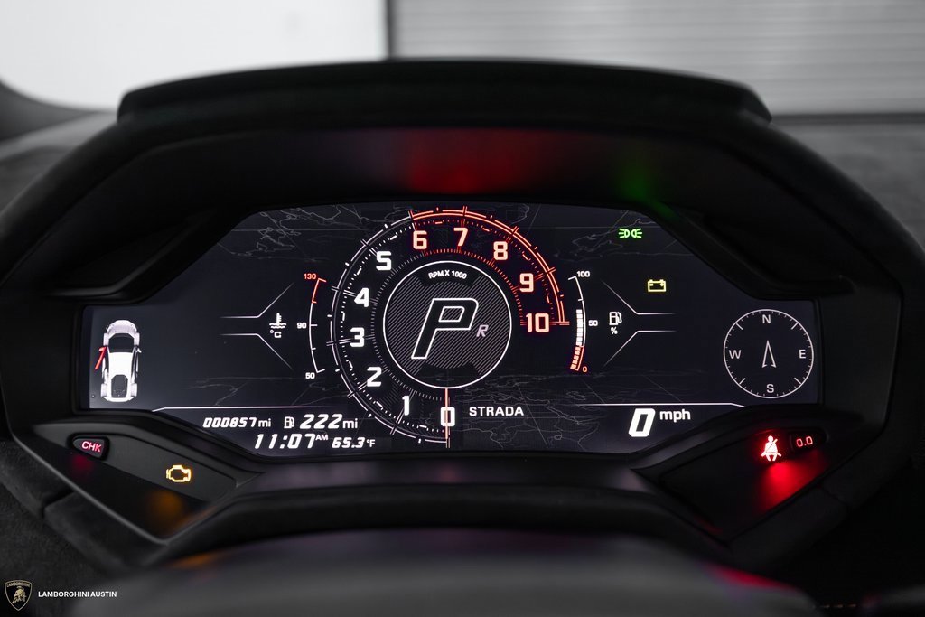 Used 2024 Lamborghini Huracan Sterrato image 28