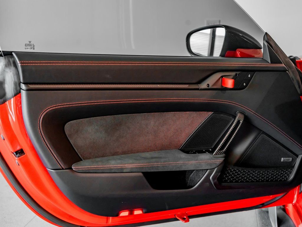 Certified 2025 Porsche 911 GT3 RS RWD image 12
