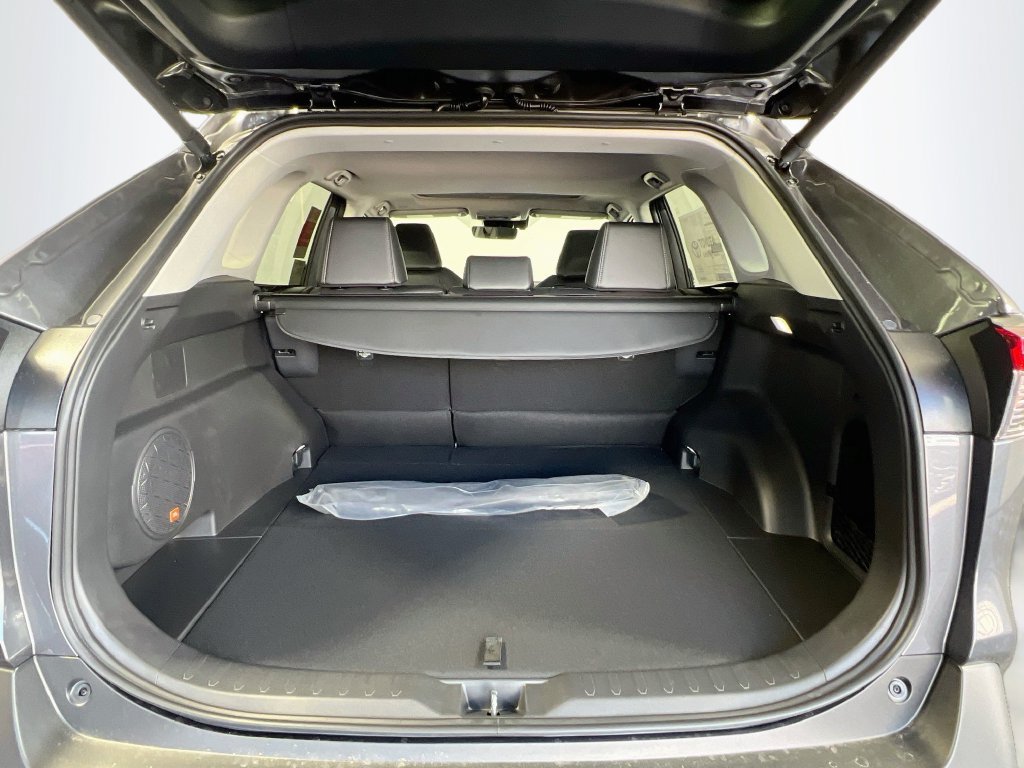 Used 2025 Toyota RAV4 Limited w/ Advanced Technology Package FWD image 32