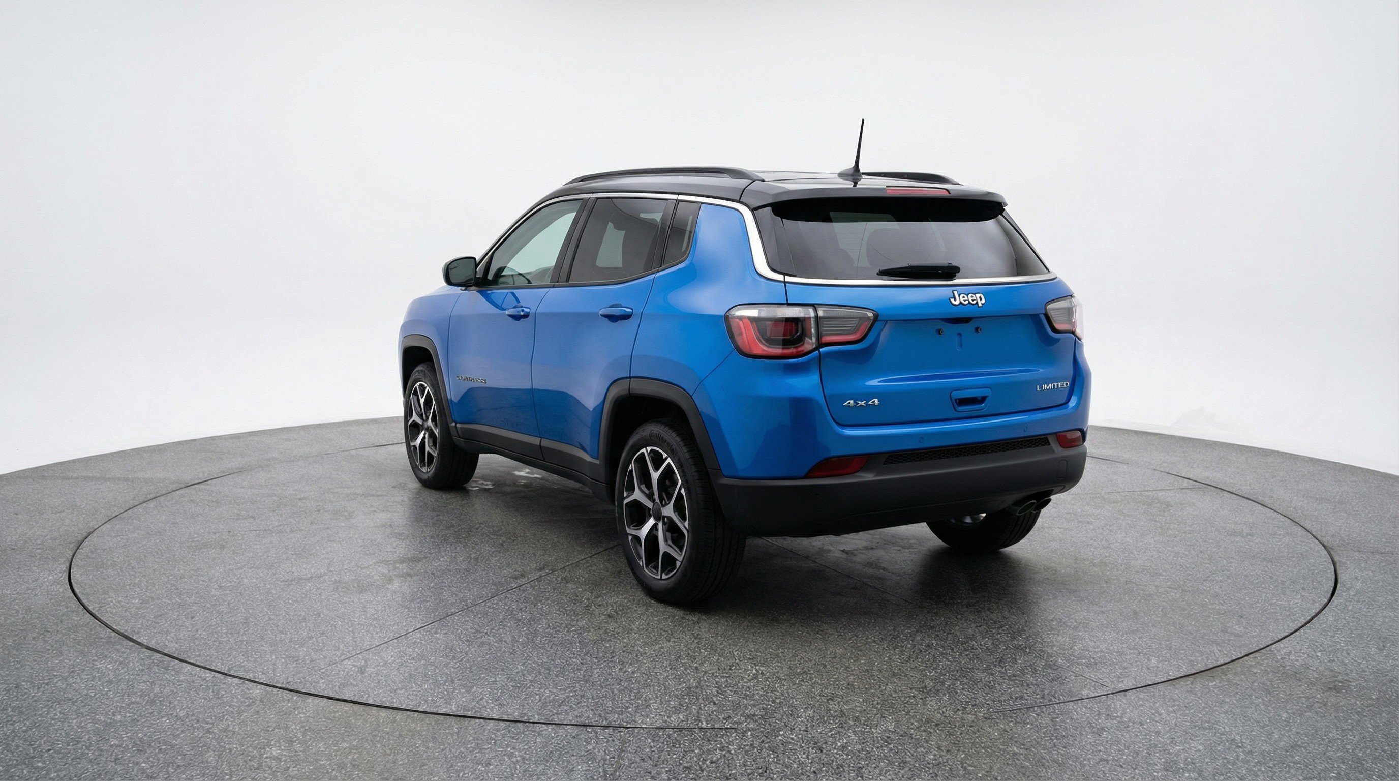 Used 2025 Jeep Compass Limited AWD/4WD image 6